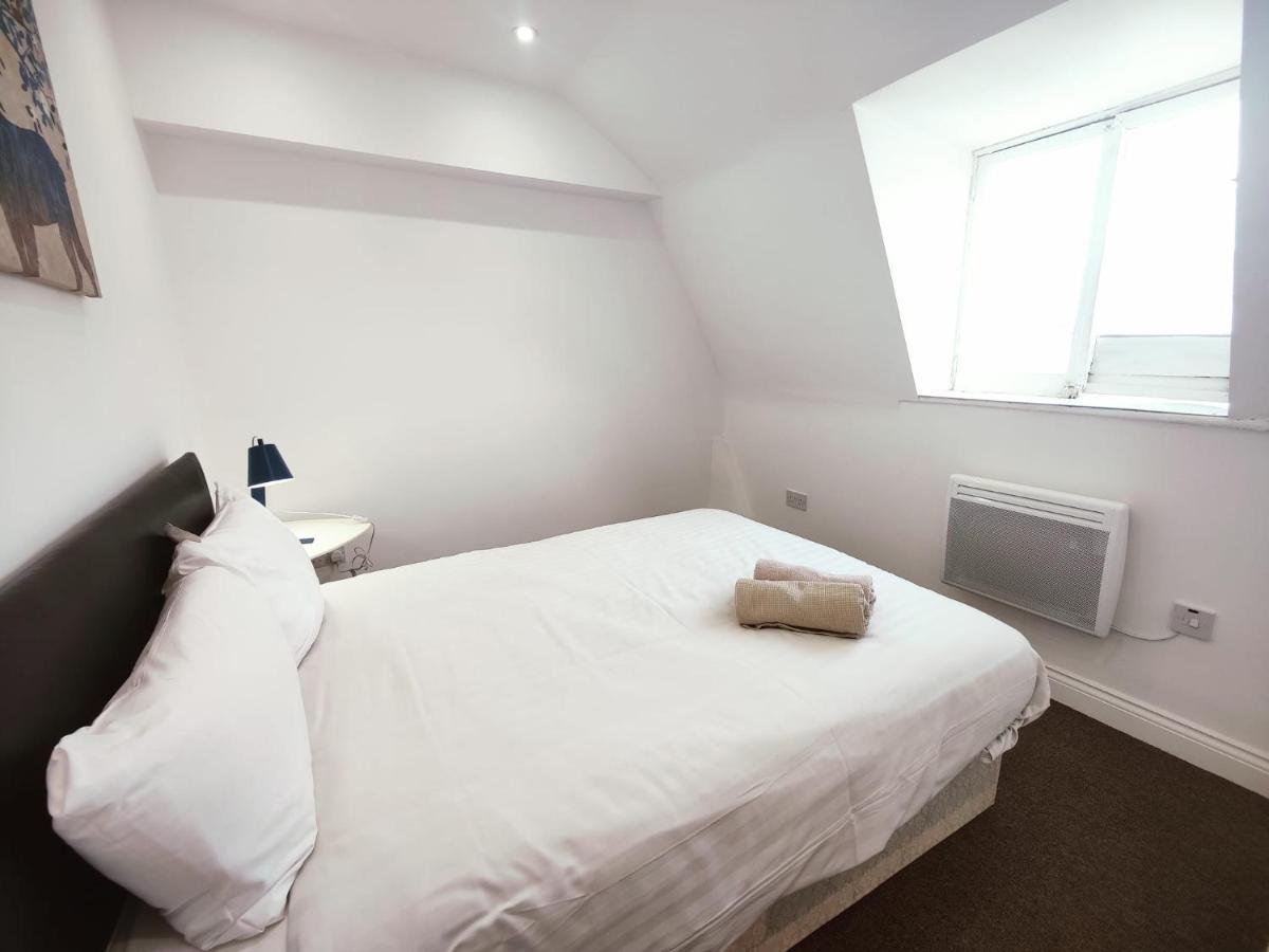 3 Bed Flat Close To Liverpool St & Brick Lane ロンドン エクステリア 写真