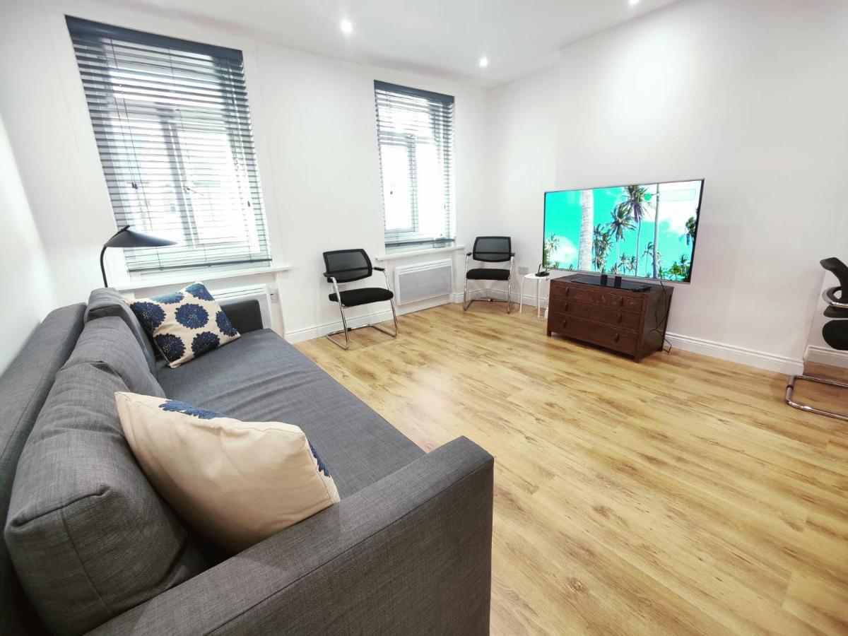 3 Bed Flat Close To Liverpool St & Brick Lane ロンドン エクステリア 写真